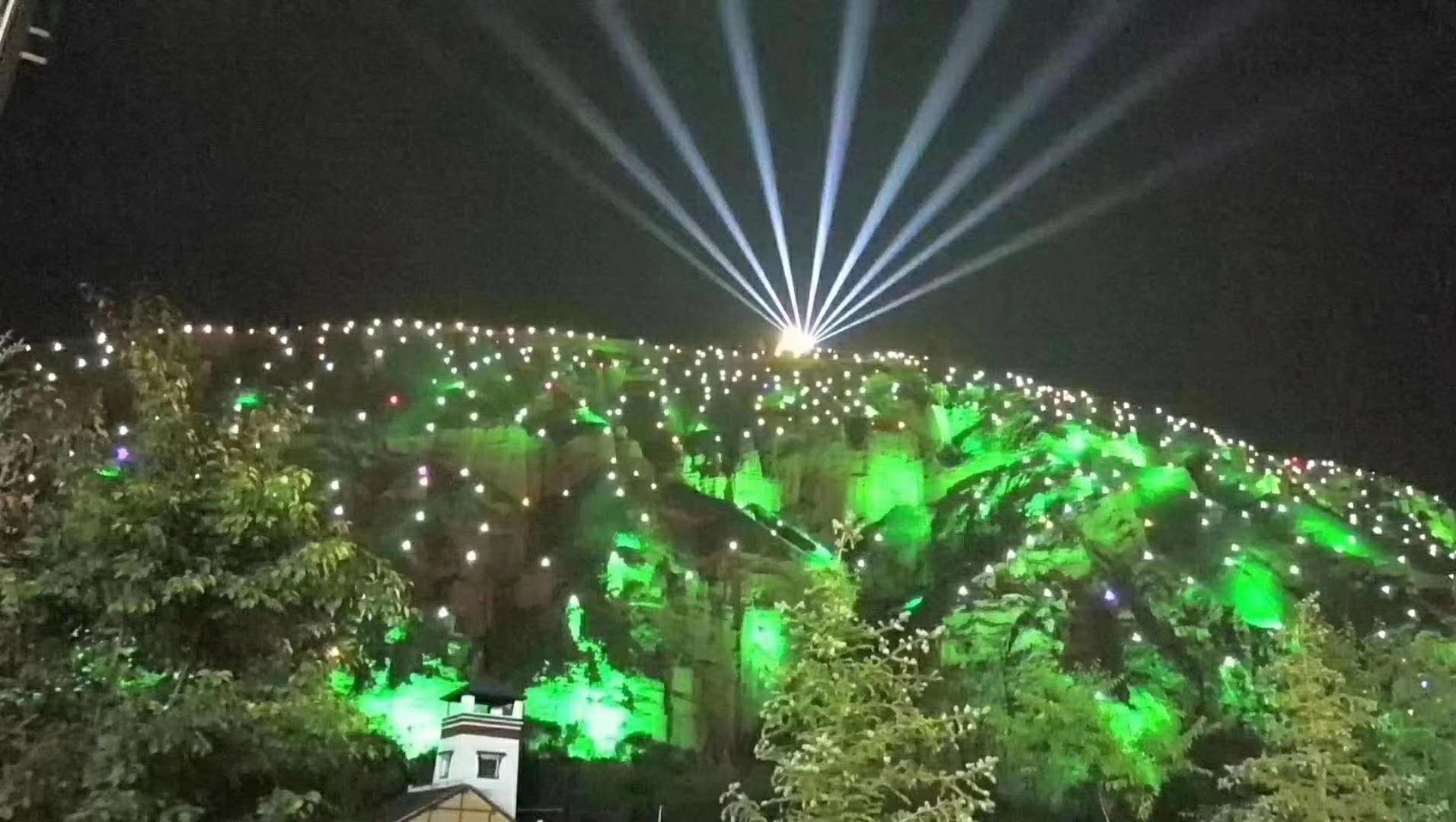 青海祁連縣卓爾山景區(qū)山體亮化工程